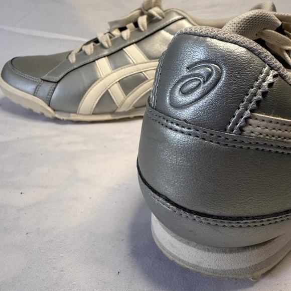 ASICS Silver White Men's Running Shoes - Picture 5 of 5